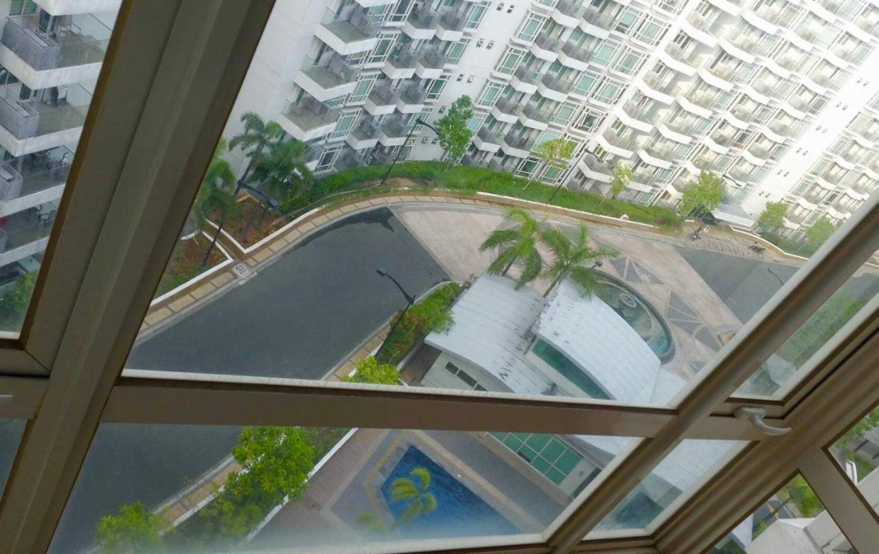 F-10C Parkside Villas Pasay Ngoại thất bức ảnh