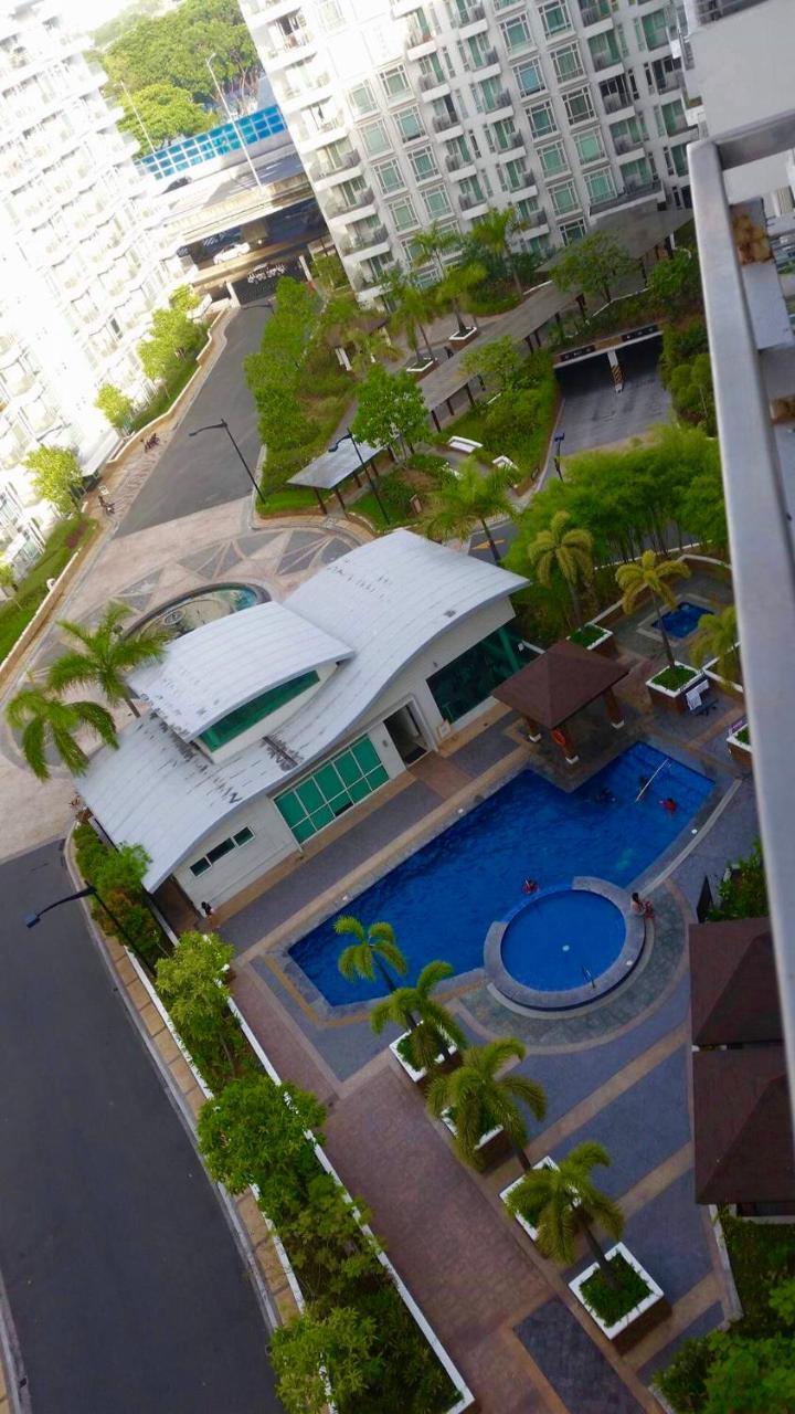 F-10C Parkside Villas Pasay Ngoại thất bức ảnh