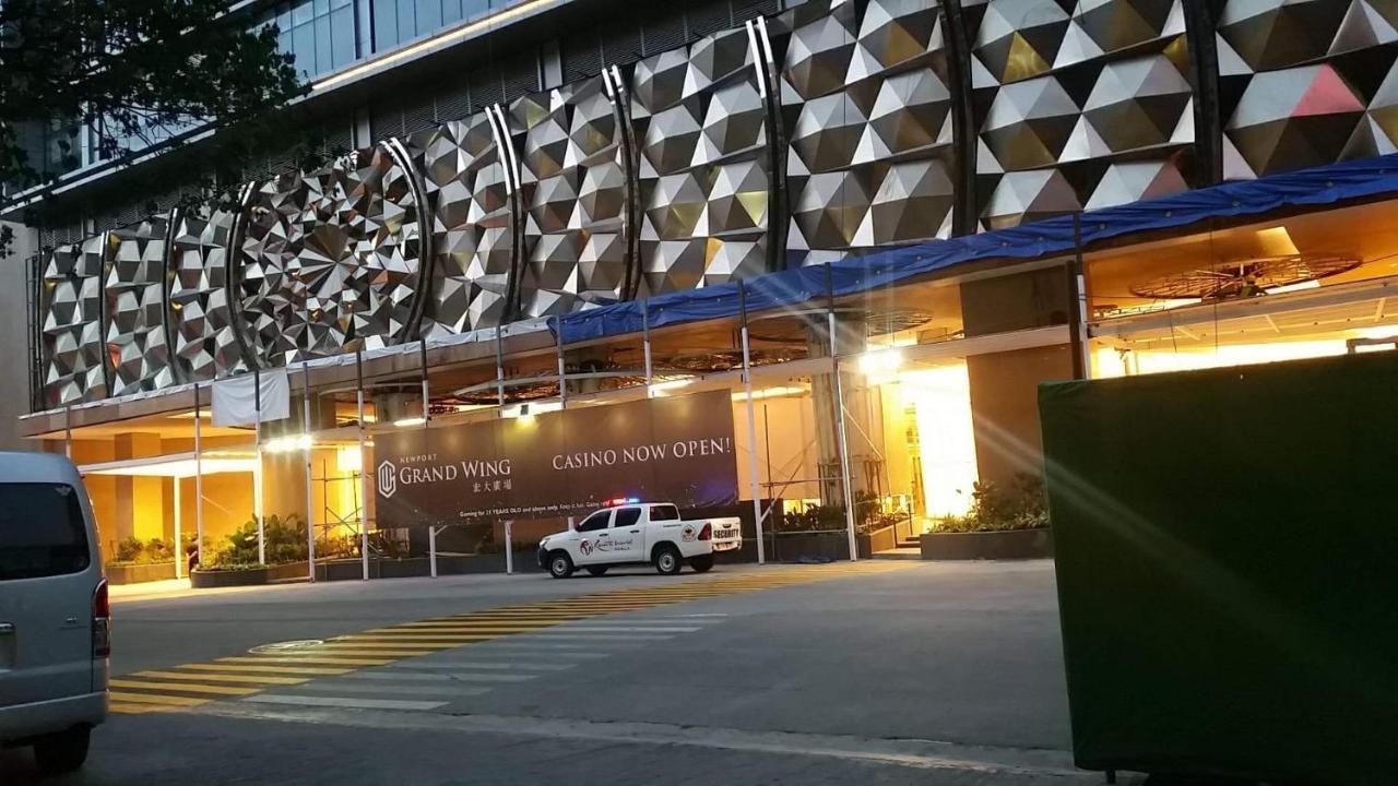 F-10C Parkside Villas Pasay Ngoại thất bức ảnh